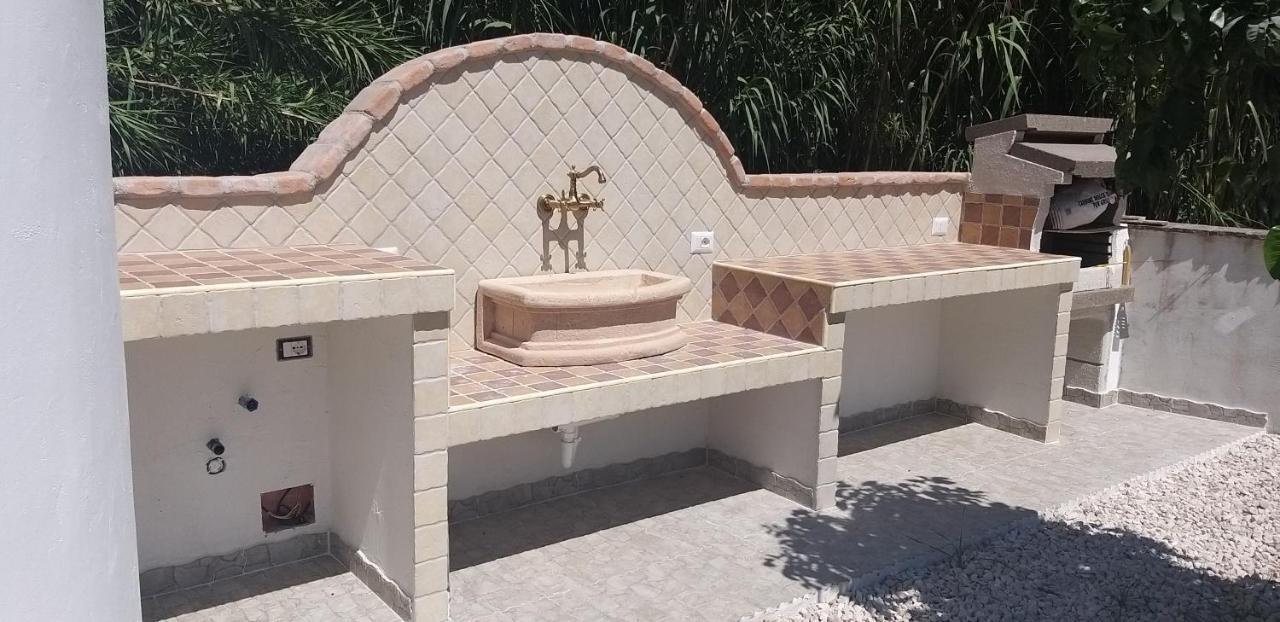 Casa Murales Holiday home Murta Maria